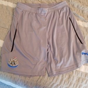Newcastle mens game shorts
